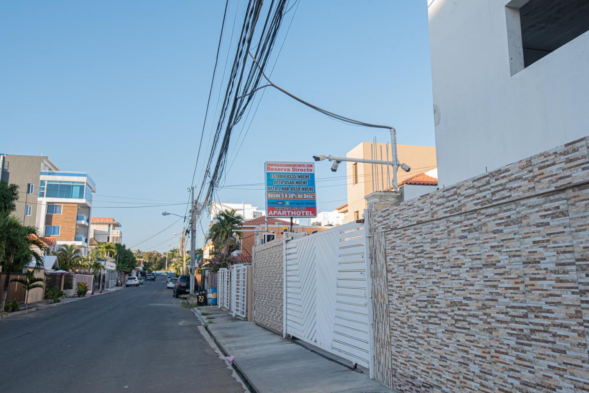 Bnb Tropical Island Aparthotel - Corales Del Sur - Santo Domingo Este Zewnętrze zdjęcie